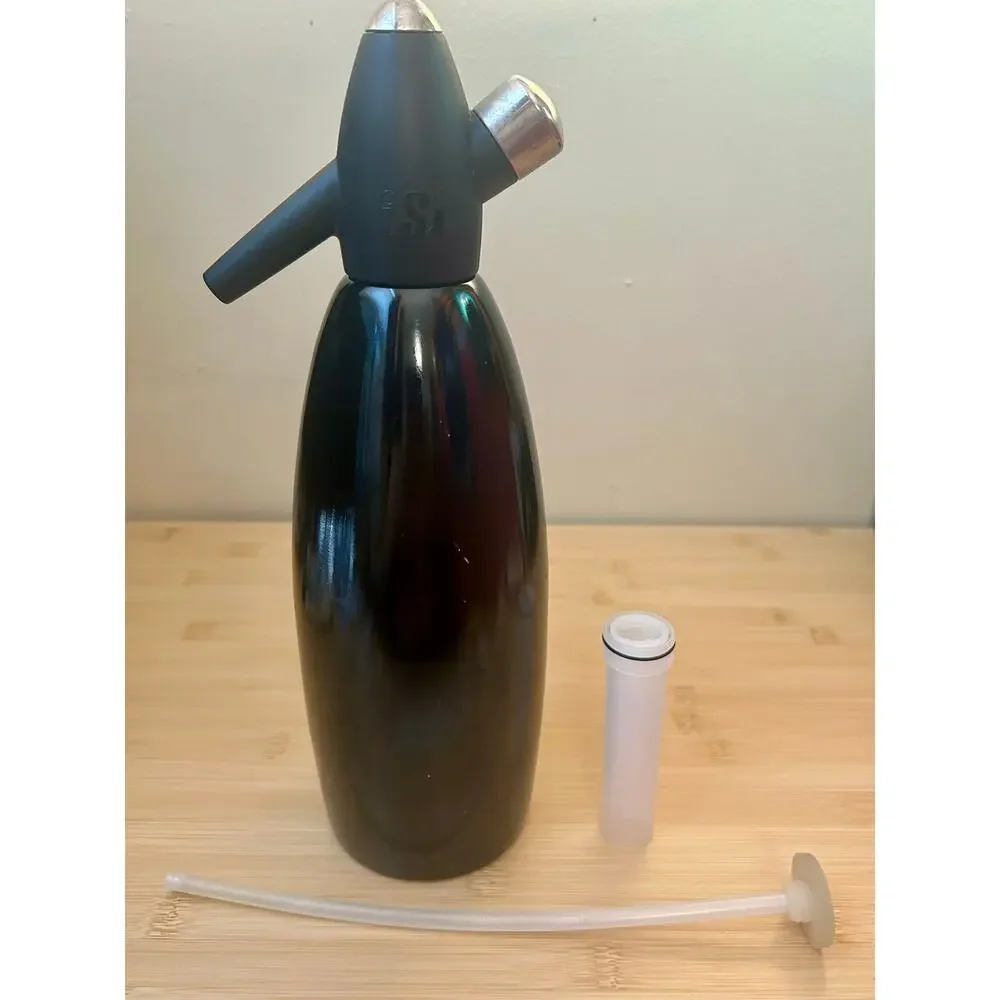 iSi Soda Siphon Seltzer Water Dispenser 1L Rare Black Bottle Seltzer w/ Tube
